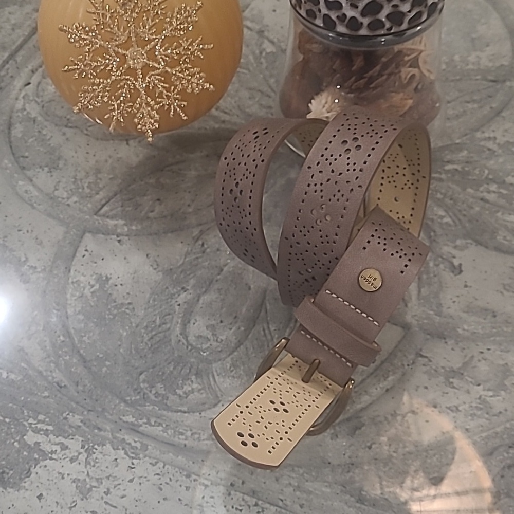 STEVE MADDEN WOMEN'S PERFORATED BROWN VEGAN LEATHER BELT